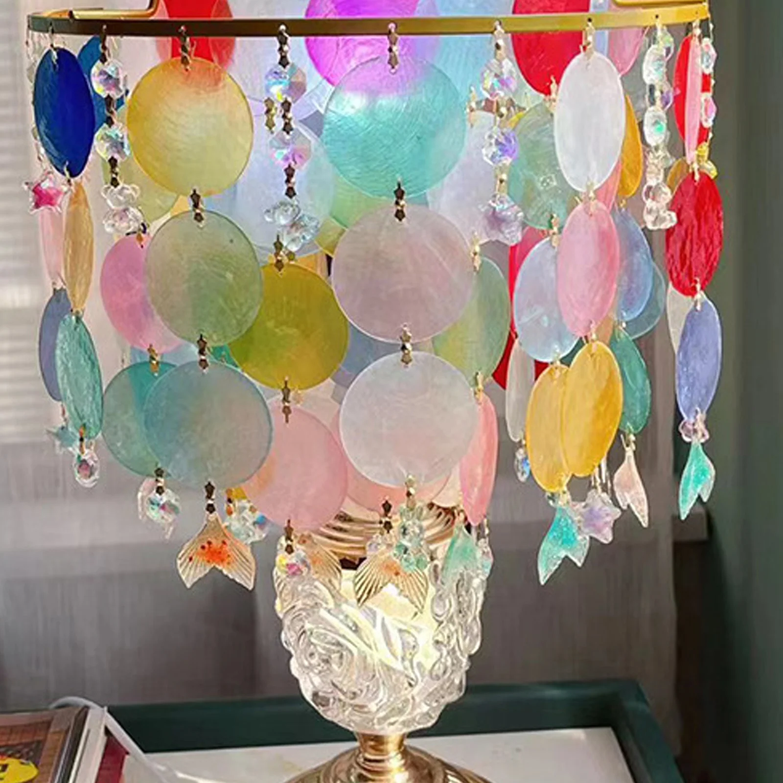 100 Pcs Round Shell Pieces Natural Seashell Slices Handmade Wind Chime Jewelry Decor Mixed Color Hanging Charms Beads Components