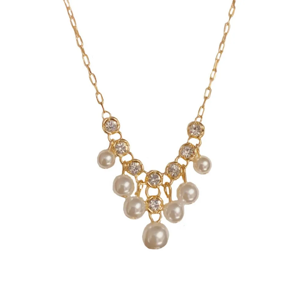 

2025 New Minimalist Oval Pendant Necklace with Elegant and Sophisticated Accent