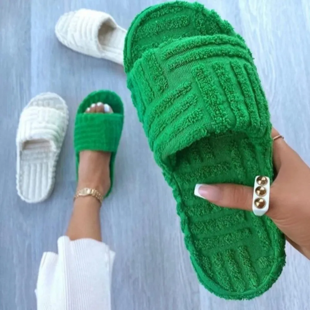 

Luxury Brand Peep Toe Thick Sole Women Slippers Green Corduroy Flat Outwear Ladies Slides Summer Autumn Runway Flip Flops Women