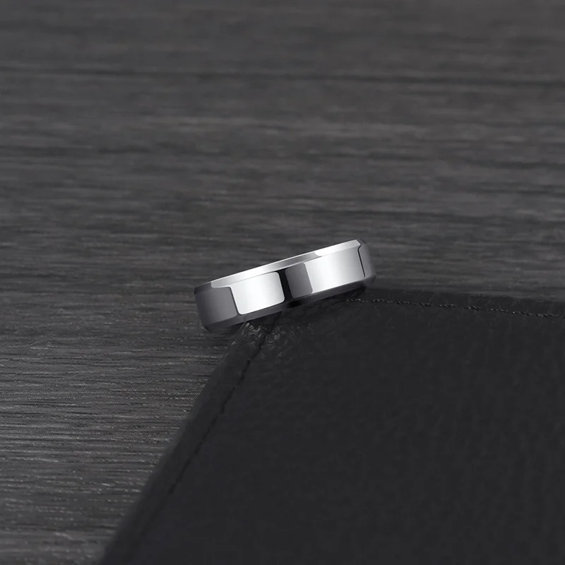 European Poker Magic Mirror Ring, High-Reflective Titanium Steel Band, Stainless Steel Rings Card Trick Woman Accesories