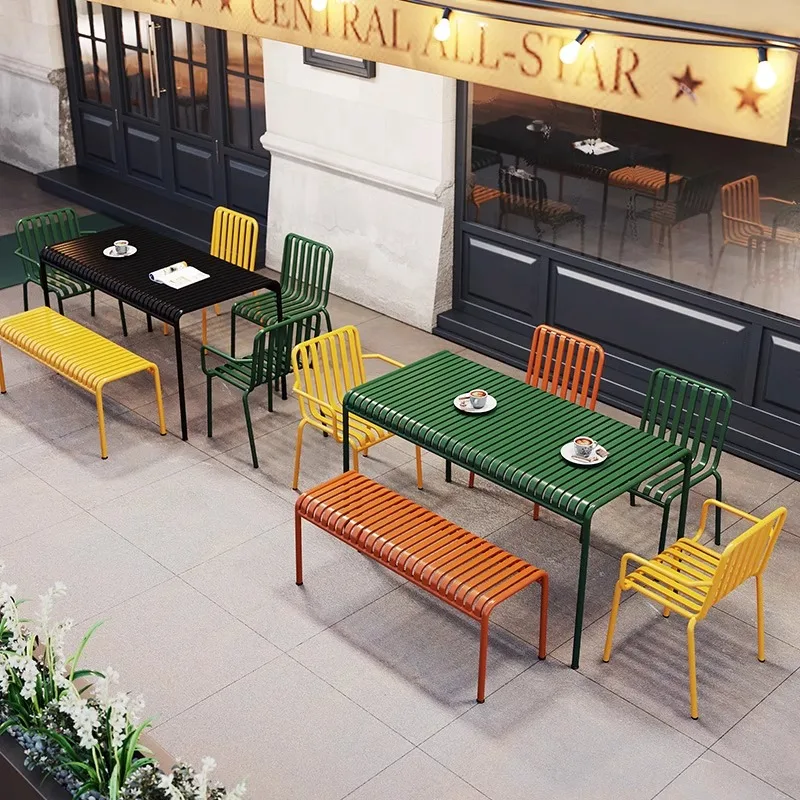 Nordischer moderner leichter Luxus-Esszimmerstuhl aus Schmiedeeisen, Restaurant, Café, einfaches Zuhause, Freizeithocker im Freien