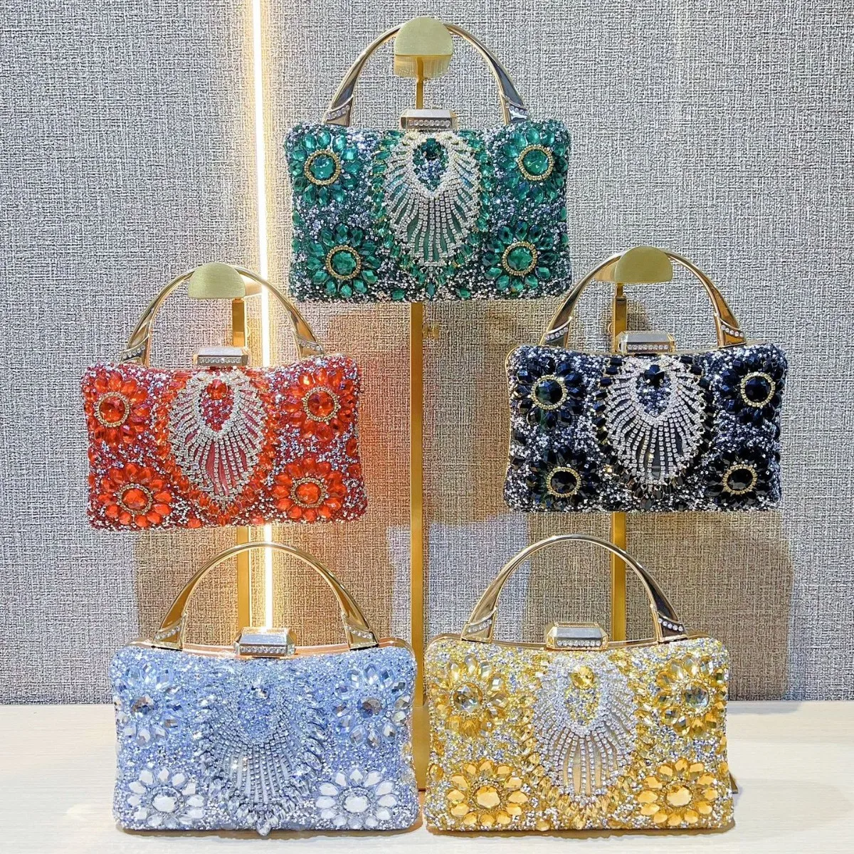j57-sweet-memory-evening-bag-with-black-gemstone-and-diamond-accents-handbag-for-women-pearl-and-crystal-party-bag