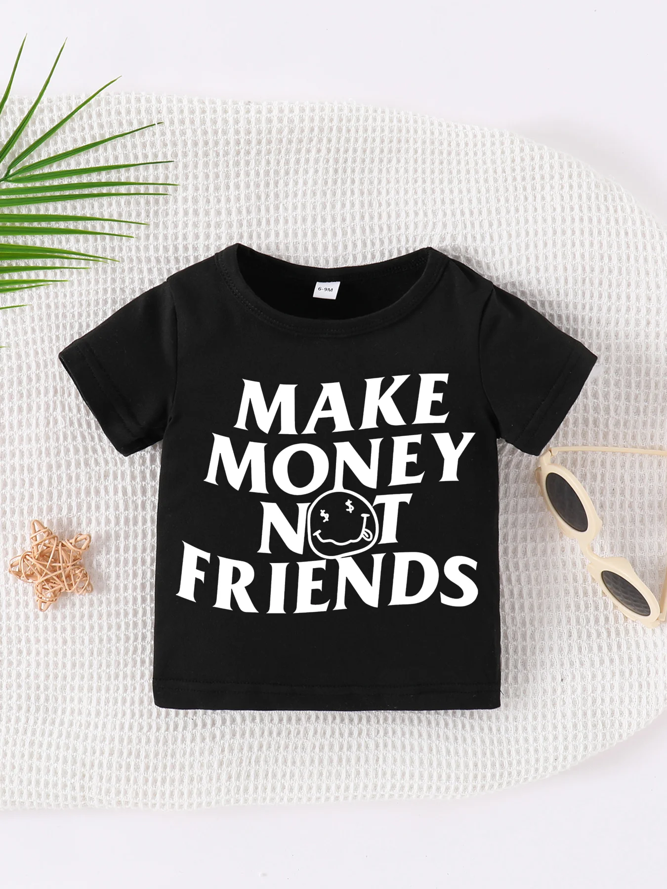 

Женская летняя футболка с коротким рукавом и круглым вырезом