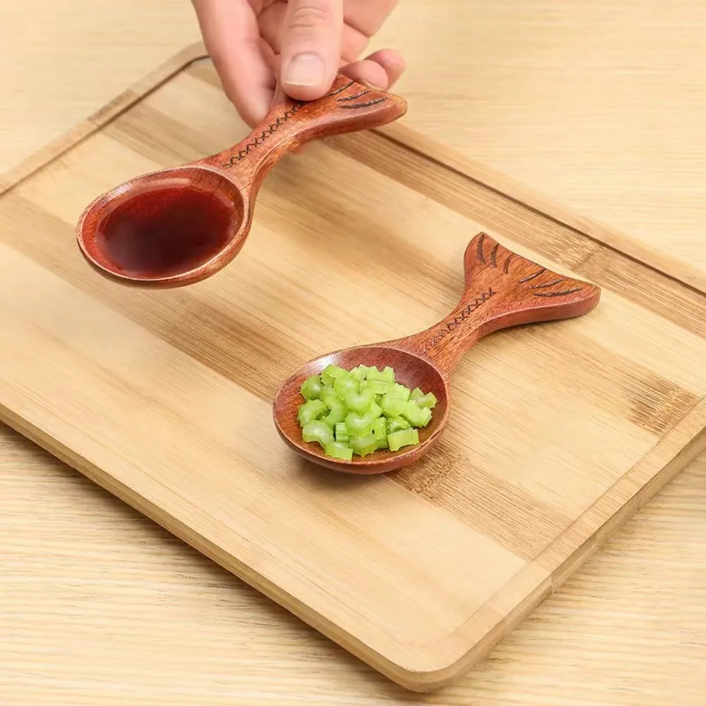 2pcs Portable Wooden Fishtail Shaped Spoon Japanese Short Handle Chopstick Rest 2 in 1 Sauce Dish Milk Powder