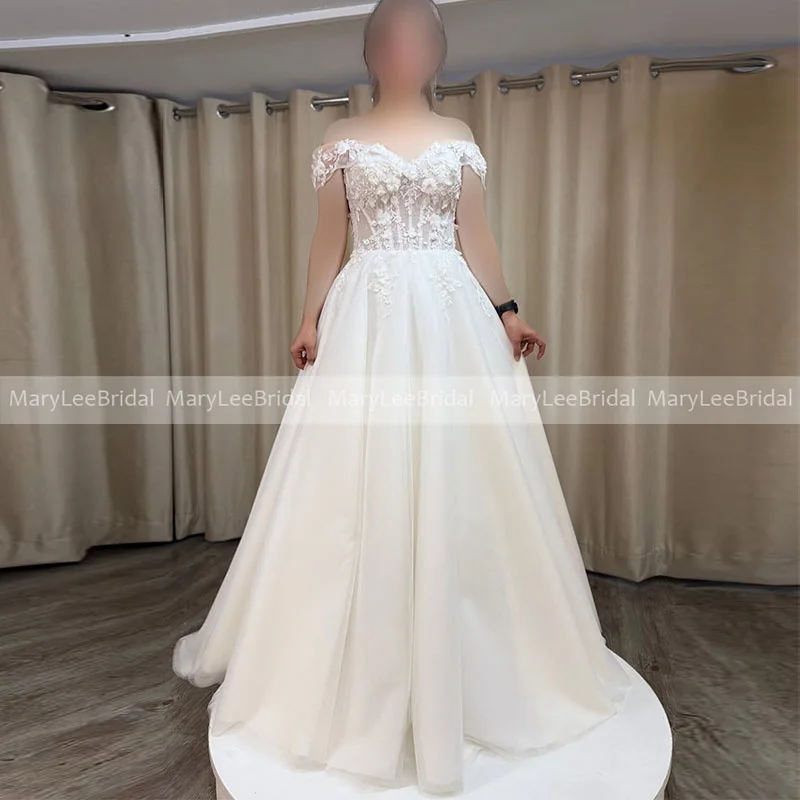 Customized Off the Shoulder A-line Bridal Dresses Sweetheart Collar Illusion Bodice Lace Appliqués Country Wedding Dress Vestido