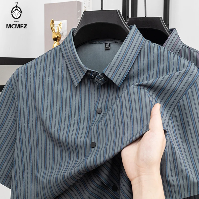 

Men Striped Short Sleeve Shirt Anti Wrinkle Non Iron Slim Fit Fabric Business Casual Outdoor Travel Daily Wear Top