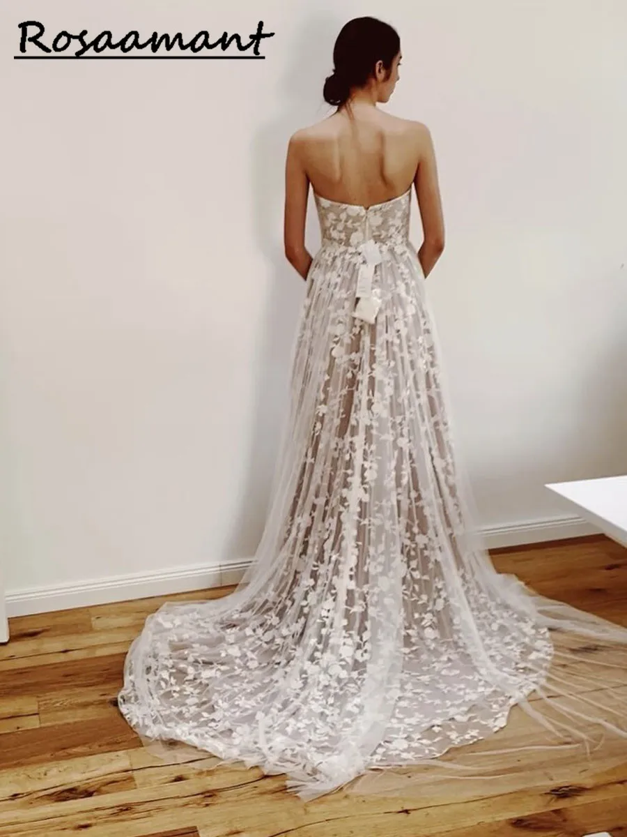 2023  A Line Wedding Dress Appliques Spaghetti Straps  Illusion Back For Women V Neck Bridal Gowns Robe De Mariée Court Train