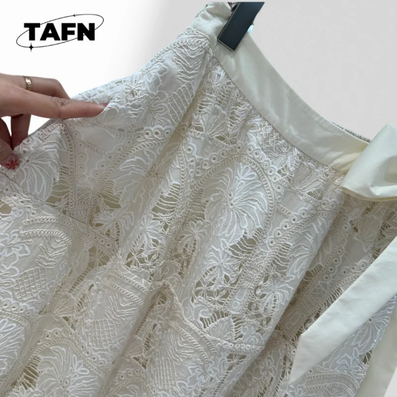 สินค้าใหม่กระโปรงยาว Development Custom นําเข้าผ้าเย็บปักถักร้อยที่กําหนดเองสวยทั้งหมดตรงกับแฟชั่นสบาย AG2212