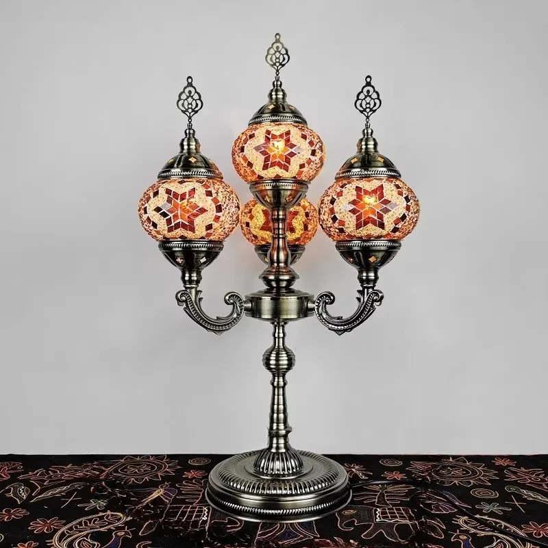 

Retro romantic restaurant cafe bar KTV hotel large dining table four heads handmade glass desk lamp