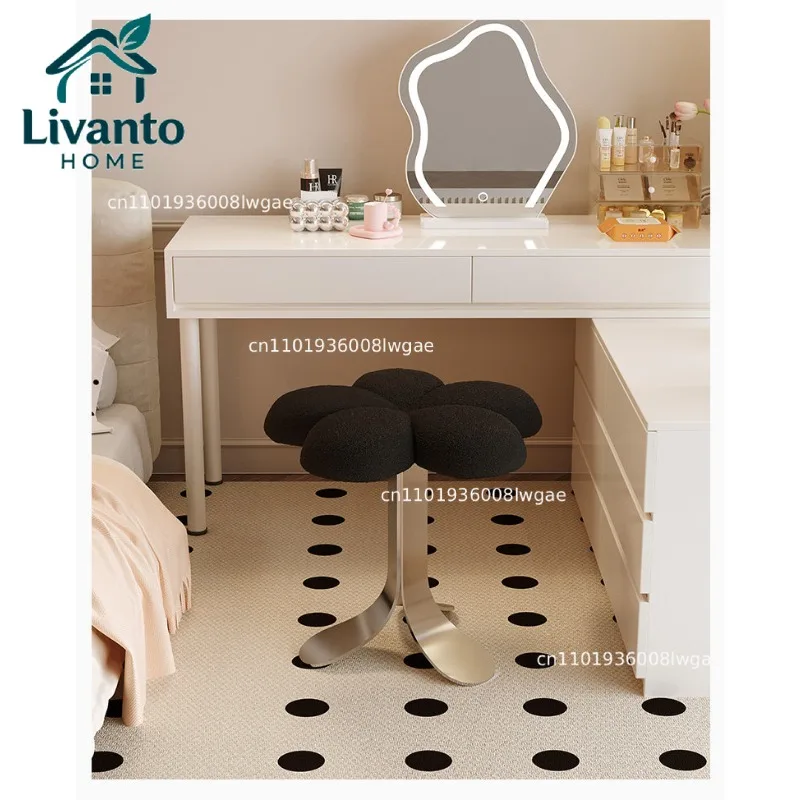 

Bedroom light luxury premium makeup stool master bedroom dressing stool chair simple dresser stool stainless steel