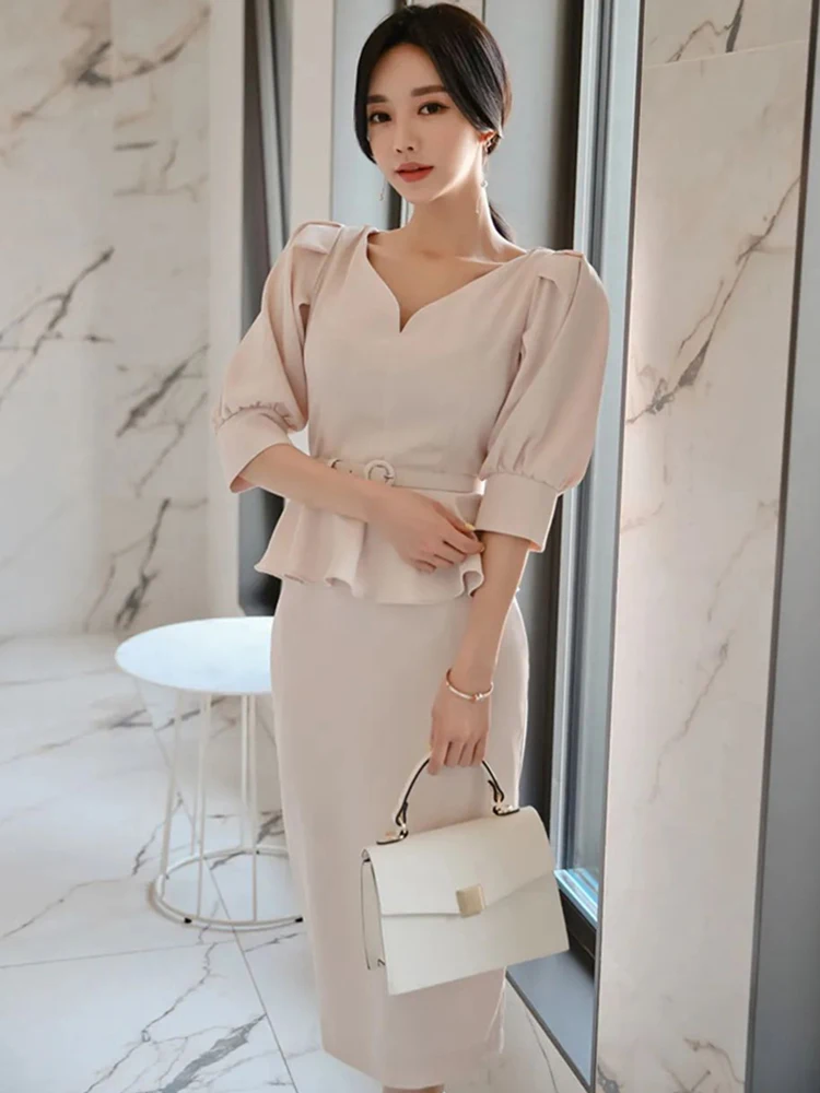 Elegant Office Lady Dress Korean Edition Fashionable Solid Color Puff Sleeves V-Neck High Waist Belt Professional Party Dress image 3