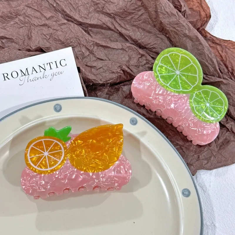 

Cute Lemon Pattern Hair Claw Clips Fresh Fruit Theme Hair Clips Fashion Back Head Bun Styling Hair Accessories for Women Girls