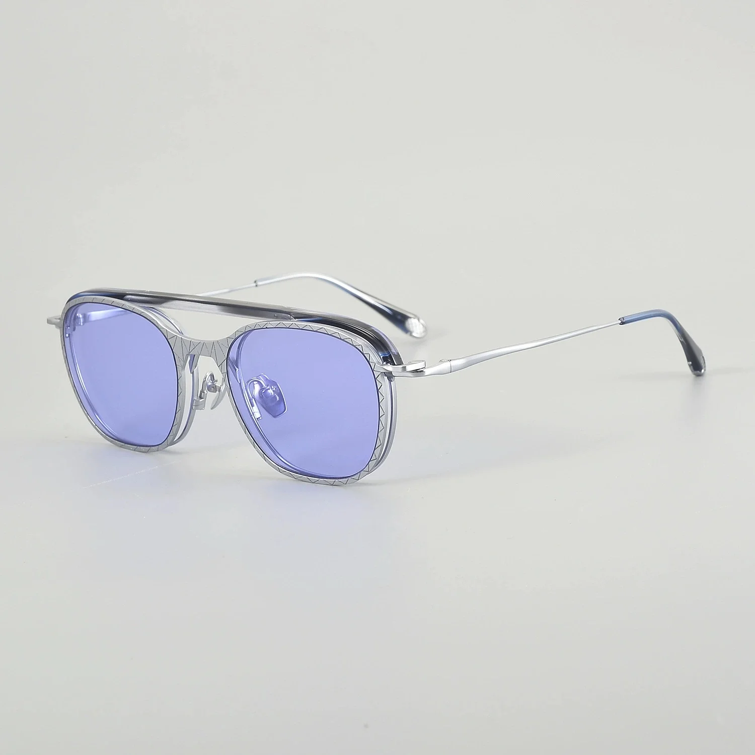 Belight مشبك التصميم المغناطيسي البصري على التيتانيوم خمر اليدوية خلات النظارات الرجعية إطار وصفة طبية عدسة تحديد