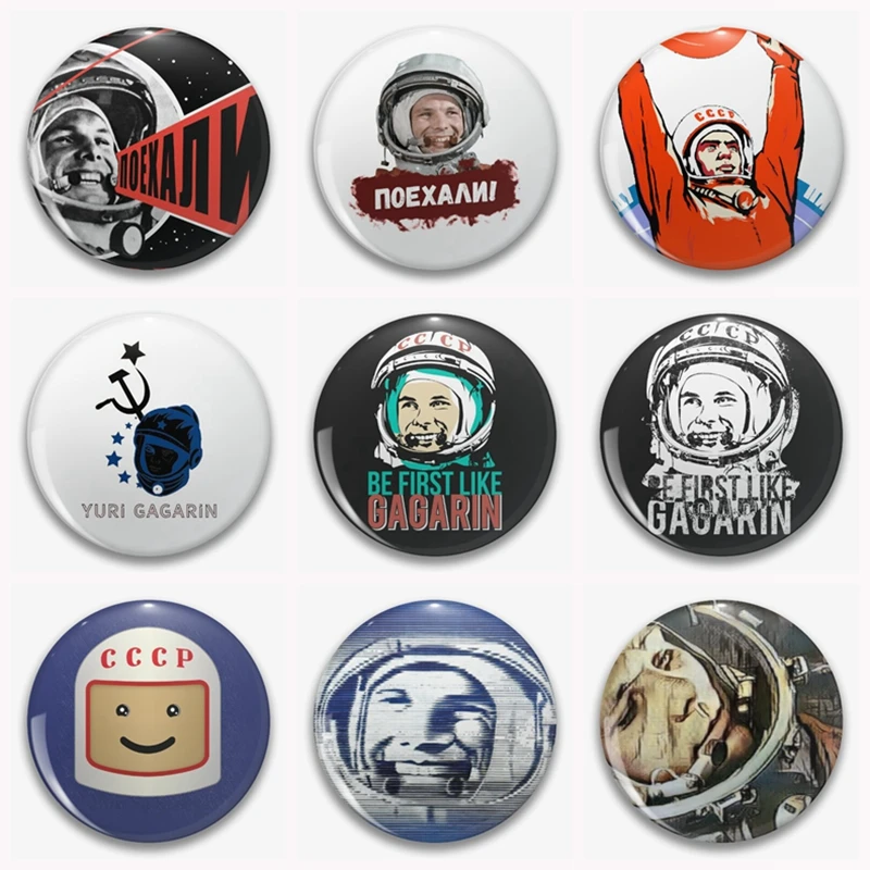 Space Theme CCCP Rocket Cosmonaut Brooch Soviet Yuri Gagarin Funny Creative Cartoon Pin Spacecraft Badge Accessory for Men 58mm