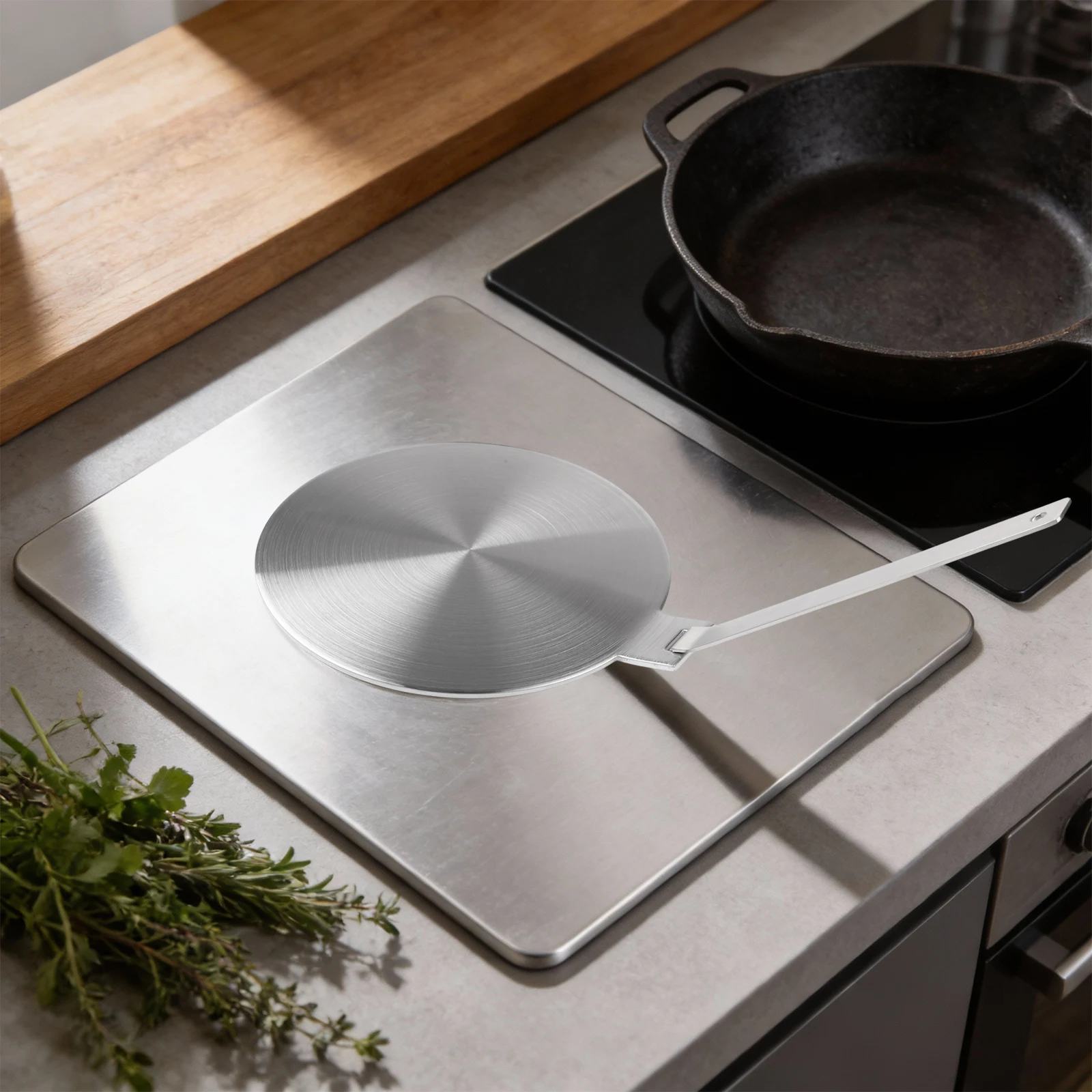 For Induction Cooktop Heat Diffuser Made from Stainless Steel Designed to Improve Heat Conduction and Support Uniform Cooking