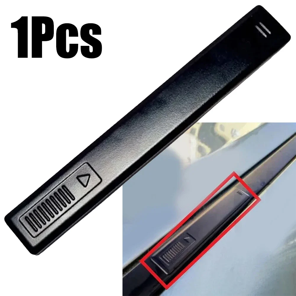 

1PC Car Roof Rack Bars Hole Top Moulding Clip Cover 78132-57L01 For SUZUKI SWIFT 2010-Up Car Roof Racks Part