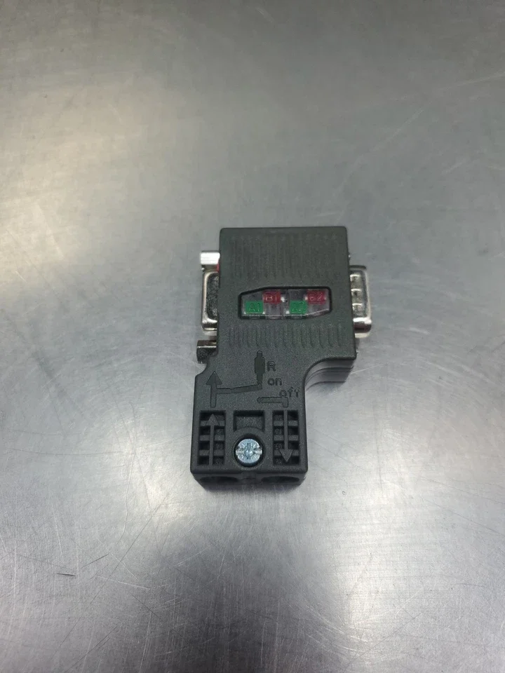 

Used 6ES7972-0BB52-0XA0 For Siemens Profibus Bus Connector DP Plug 6ES7972-0BB52-0XA0