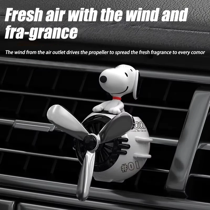 スヌーピー車の芳香剤アニメ漫画パイロットアロマセラピープロペラアウトレットベント芳香剤香水車のインテリア装飾ギフト