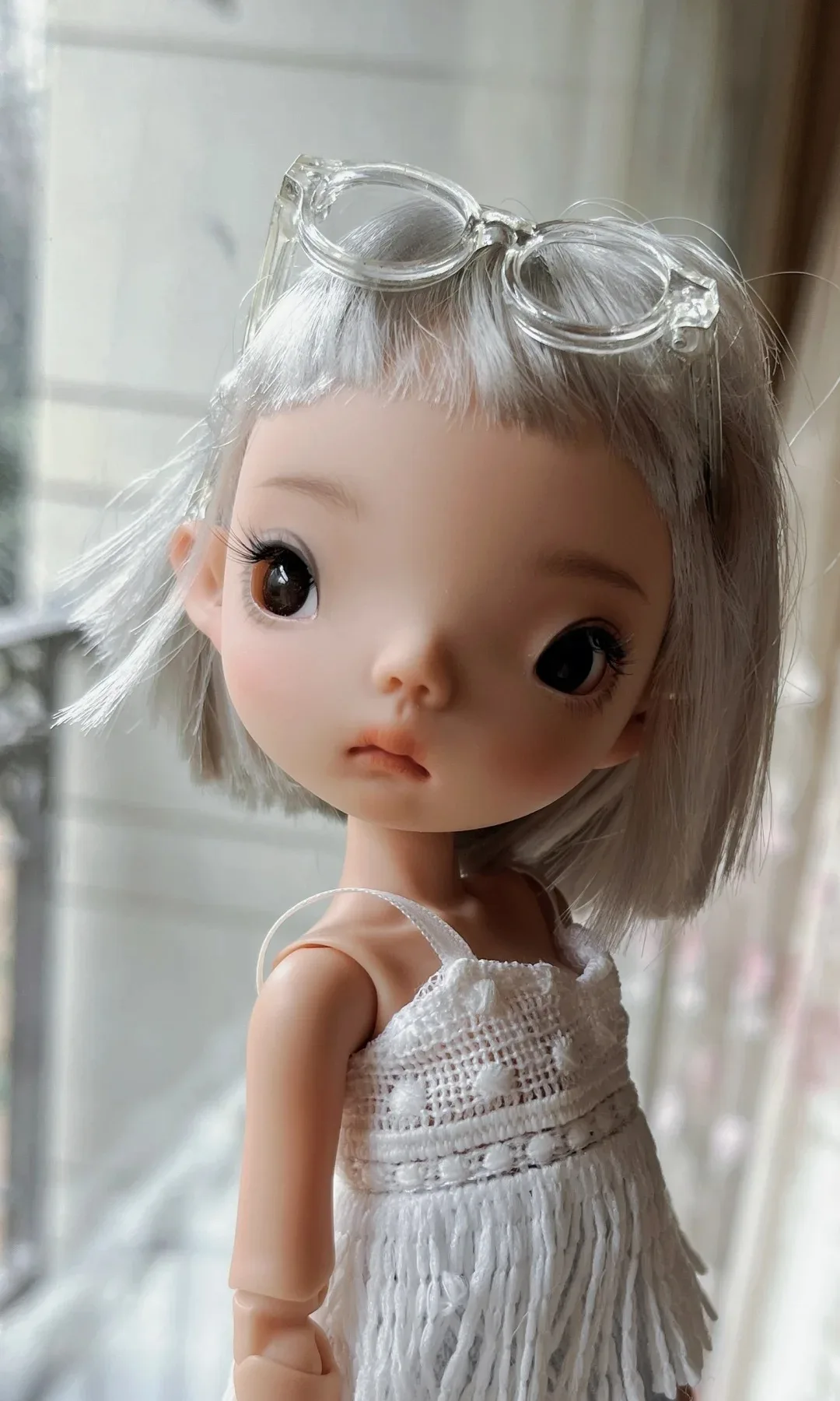 Custom New 27cm BJD sd doll 1/6 rourou Hot seller girl toy fleshy joint movable cute spot makeup big eyes Free shipping