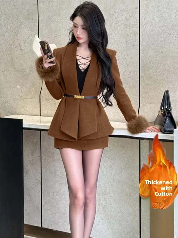 

Fashionable Thickened Cotton Winter Set with Belt Short Skirt Two-Piece Suit Leiyitiao Women's Polyester Long Sleeve round Neck