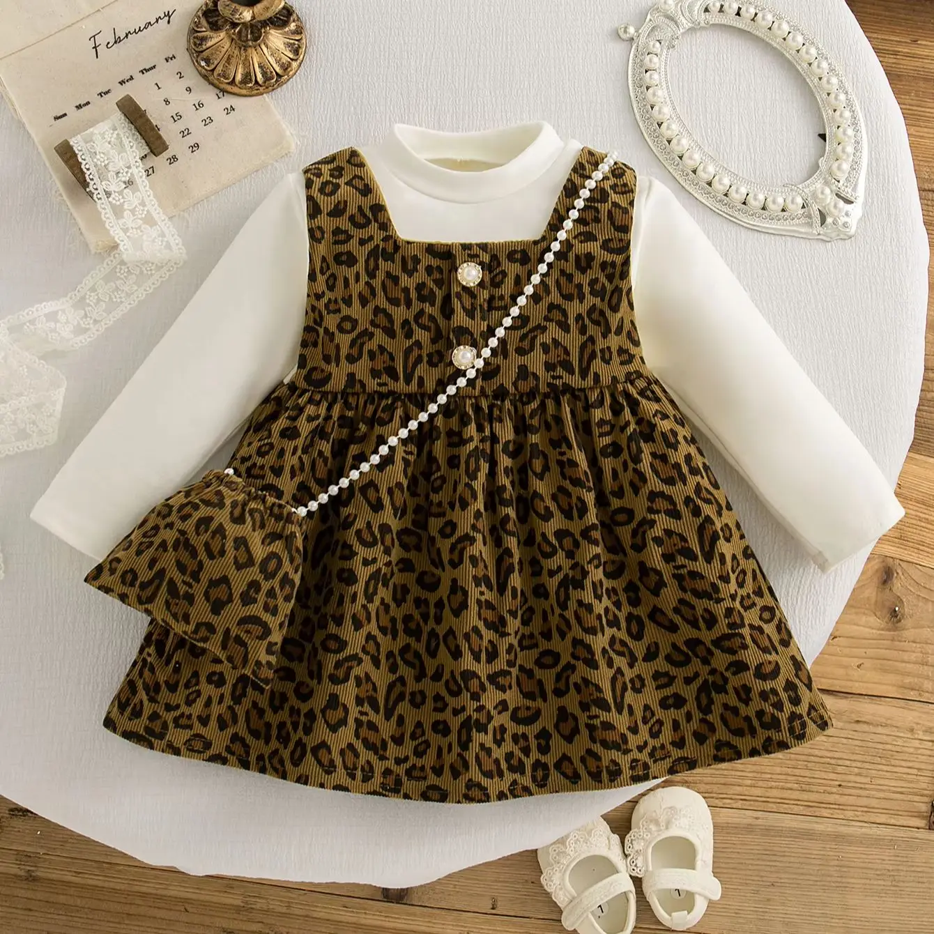 Autumn New Newborn Girls Long Sleeve Dress Cartoon Fragmented Flower Lapel Baby Princess Dress Flower Strap Dres