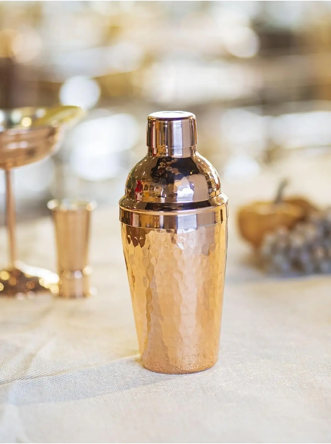 Copper Shaker Hammered Finish 16 oz Capacity 6.3 in Height 2.8 in Diameter Handcrafted Pure Copper with Tin Lining for Cocktails