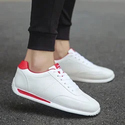 Sapatilhas masculinas de couro PU, confortáveis sapatos vulcanizados, calçados esportivos casuais para escola, tendência de tênis, moda masculina, novo, 2024