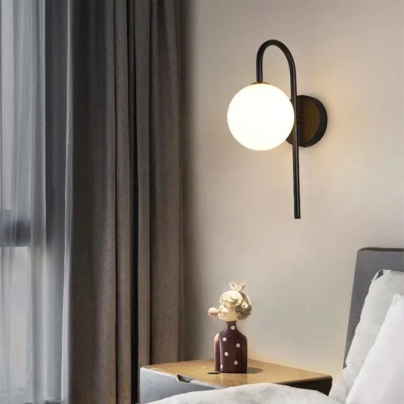 

SANDYHA Nordic Iron Art Настенный светильник Стеклянный шар Дизайн Светодиодные светильники для спальни Гостиная Кабинет Украшение дома