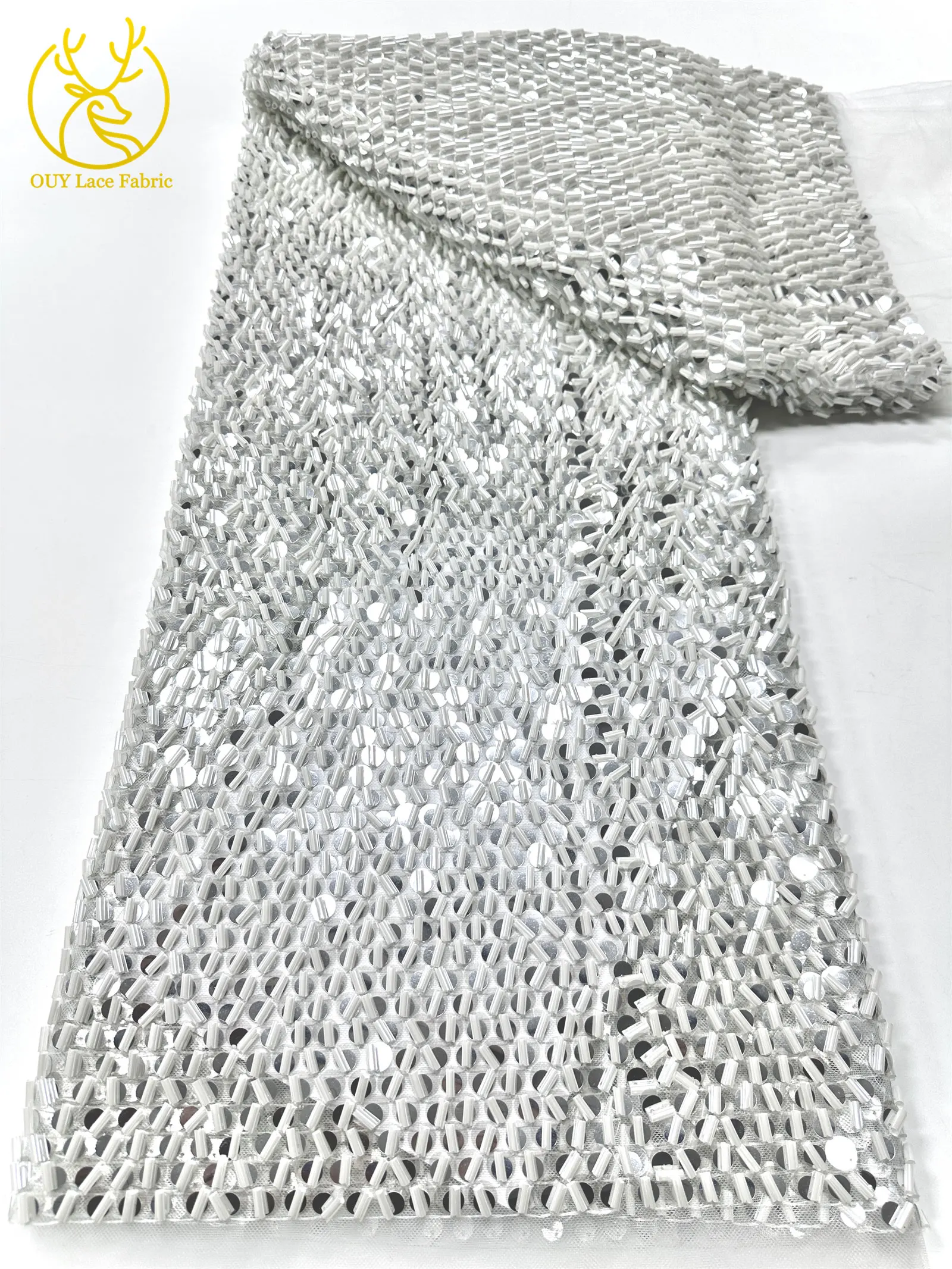 Nieuw ontwerp Franse opgerolde kantstof met pailletten 2026 Hoge kwaliteit Afrikaanse tule kant Nigeria kant met pailletten voor trouwjurken