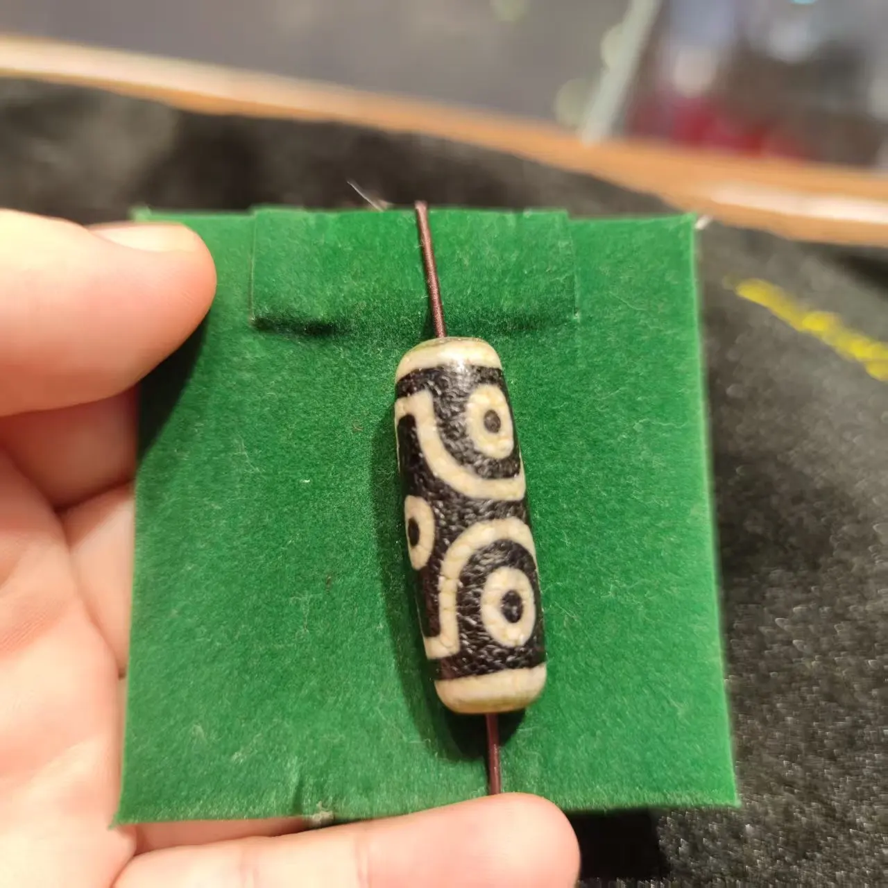 Encient Bead 6 Eyes Heavy Weathered Natural Agate Ji Powerful Amulet Collectible handmade Tibetan dzi beads