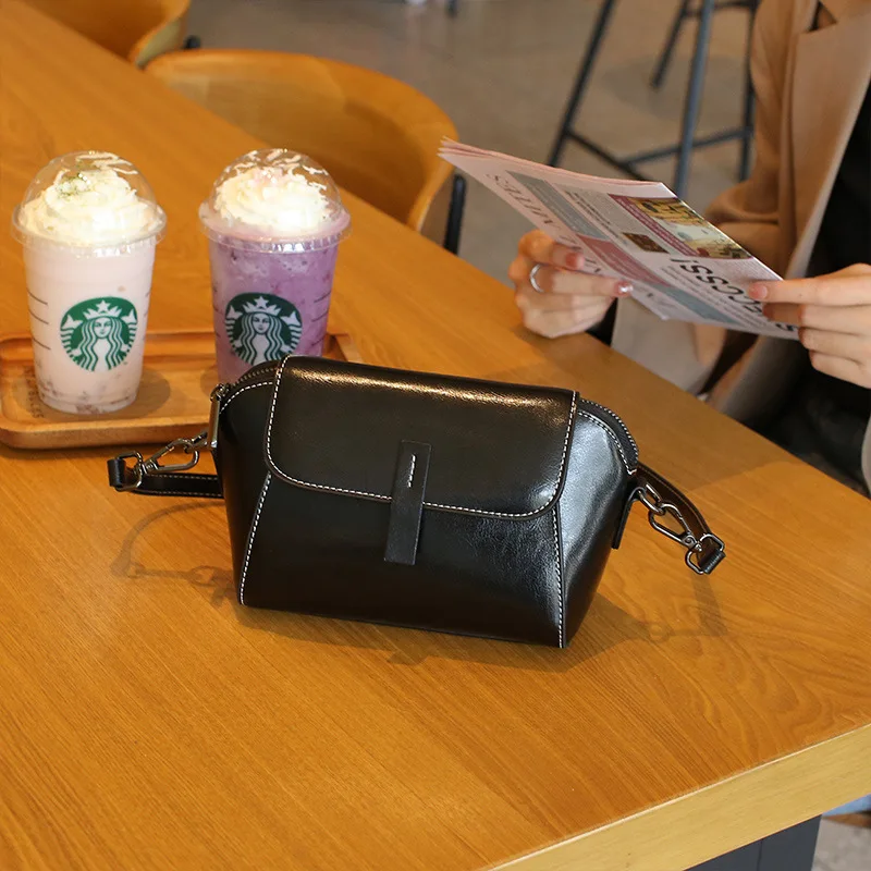 Sac à bandoulière en cuir de vache à l'huile pour femmes, petit sac à bandoulière en cire d'huile, à la mode et polyvalent, sac à main décontracté pour téléphone