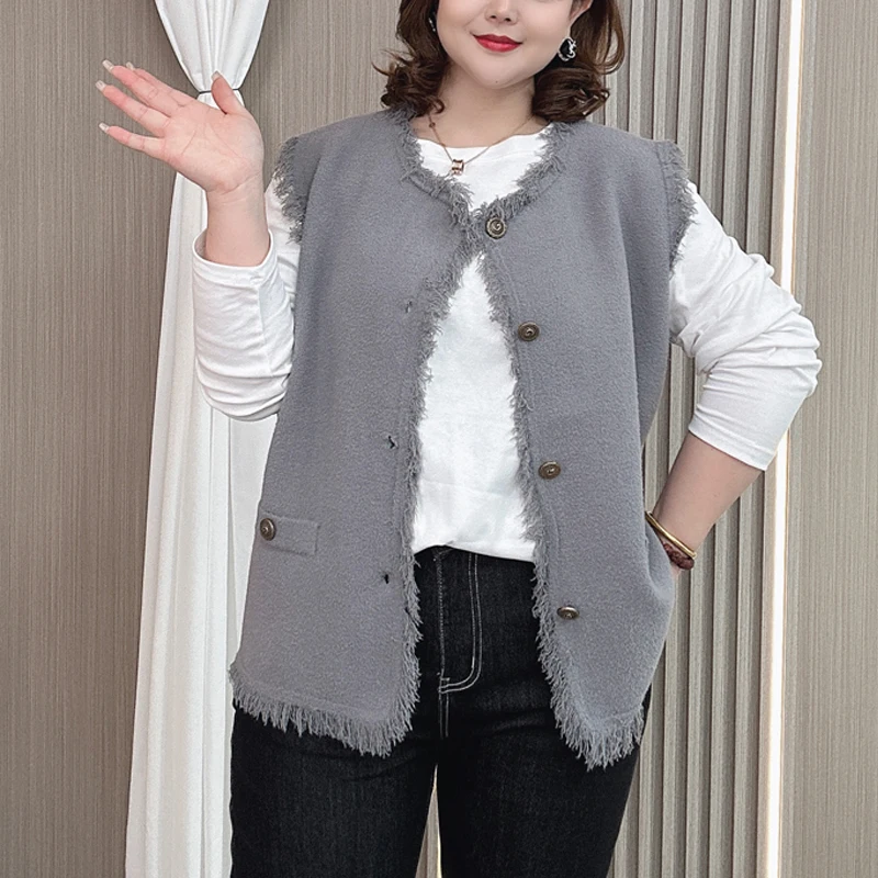 Plus Size Women Sleeveless Vest Fall New Fashion Temperament Tassels Chic Knitted Woolen Waistcoat 2422