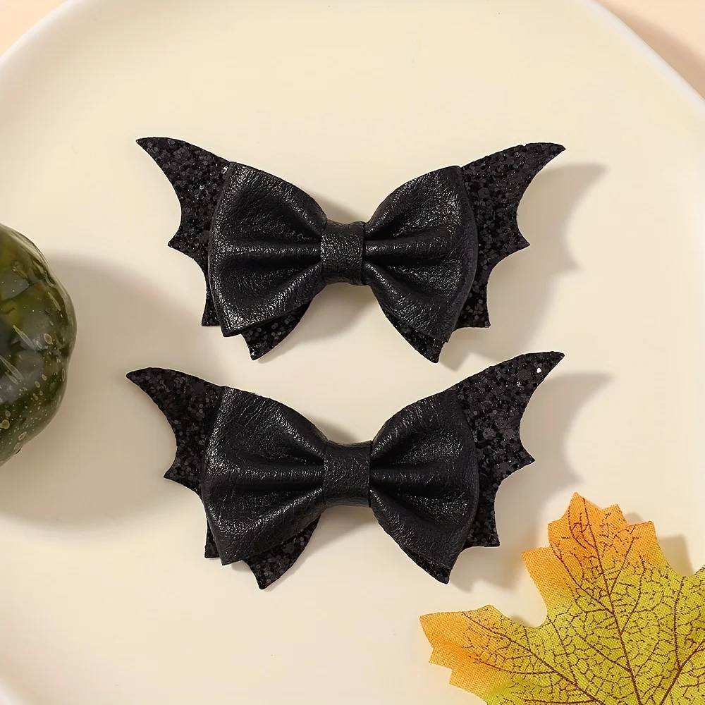 

2pcs Halloween Barrettes Bat Wing Bow Hair Clips Girls Bangs Clips for Party Performance Headdress Barrettes Cosplay Headwear