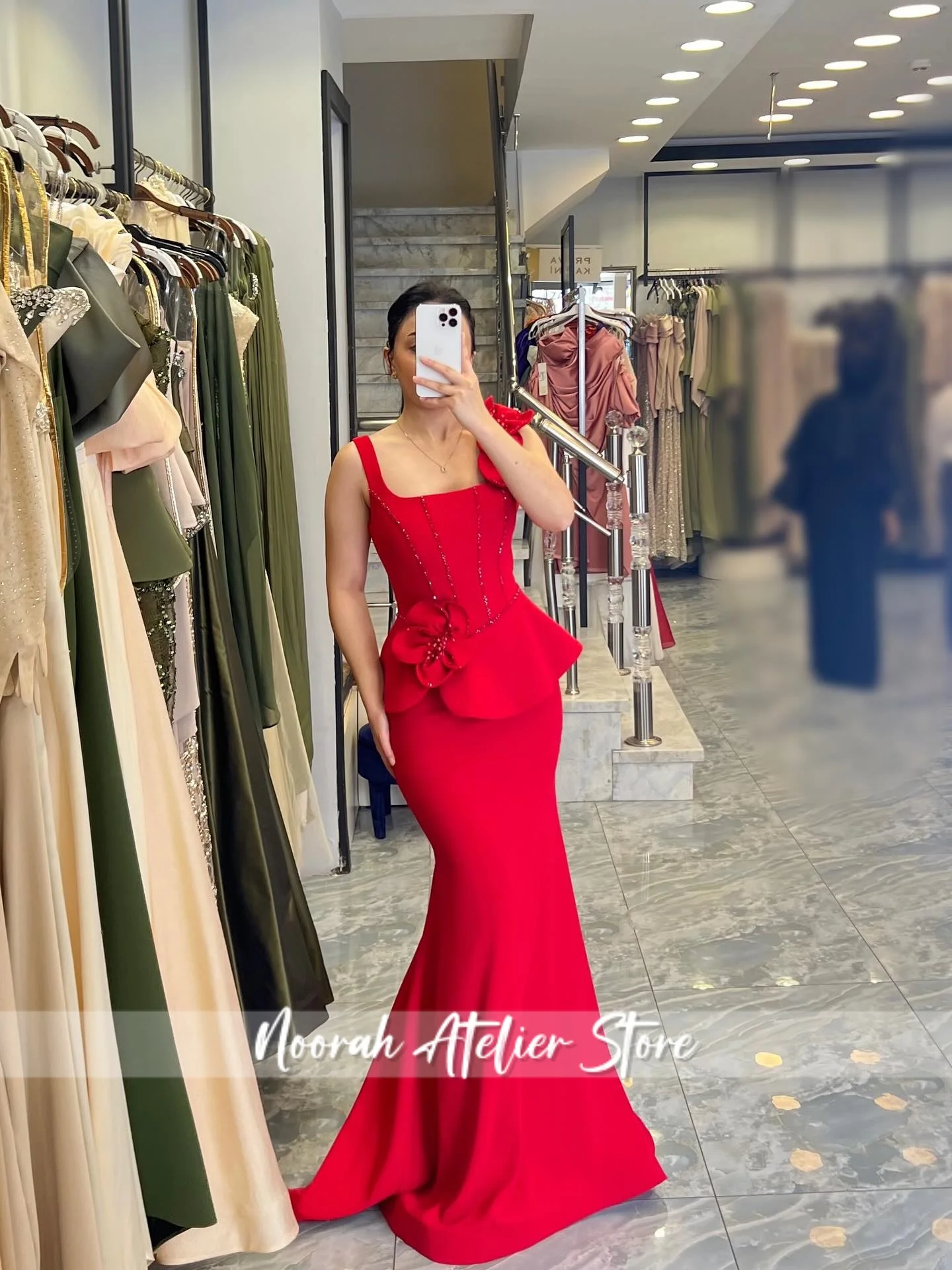 Elegante nuovo rosso 2 pezzi halter abiti da sera da donna di lusso 2025 abito da sposa a sirena senza schienale Arabia Saudita lungo personalizzato