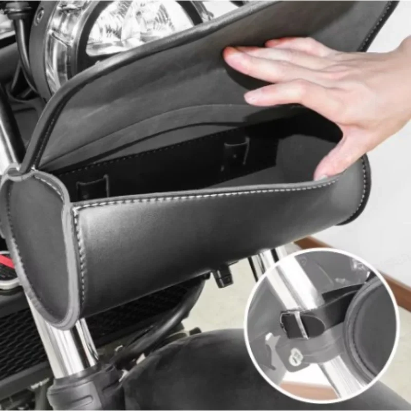 

Motorcycle Bag Saddlebags PU Leather Front Fork Tail Tool Bag Luggage for Harley Chopper Bobber Cruiser Sportster