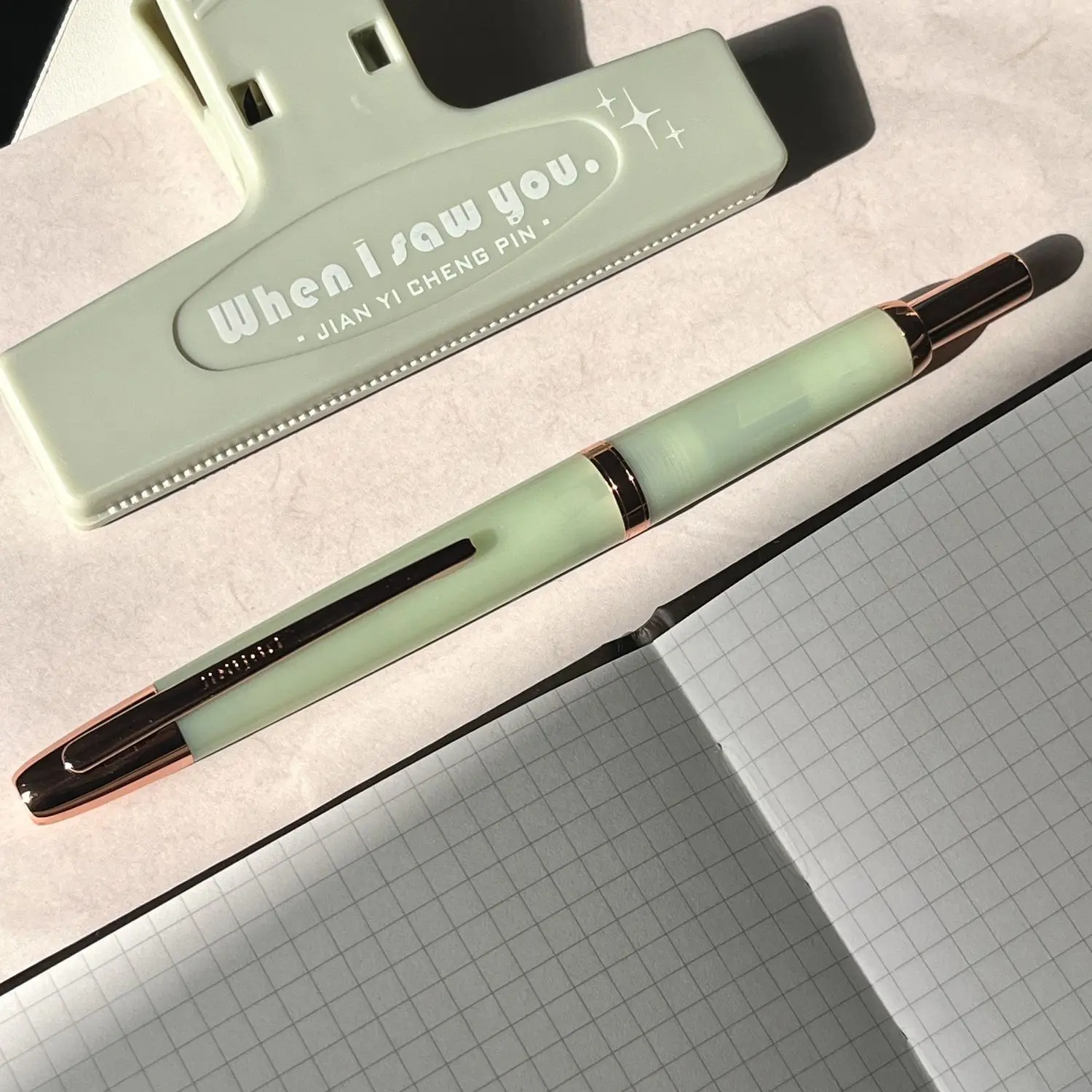

Limited Color! Jinhao 20 Misty Green Red Gold Clip Press Fountain Pen EF F Nib Ink Pen with Converter School Office Stationery