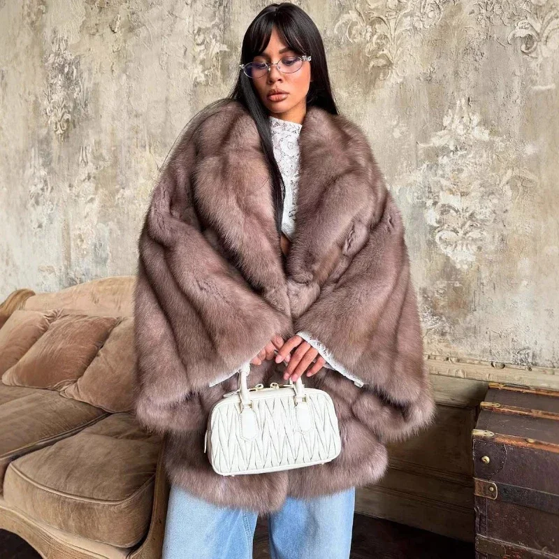 럭셔리 그라데이션 플레어 슬리브 인조 모피 코트 여성용 라펠 루즈 따뜻한 고급 인조 모피 코트 겨울 하이 스트리트 재킷