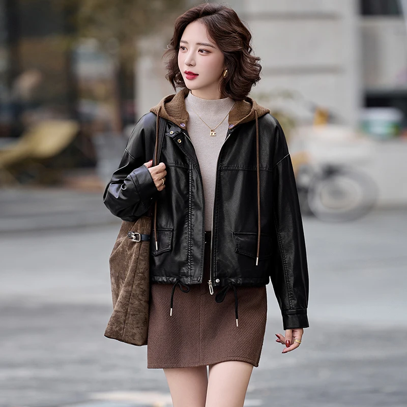 Veste en cuir PU pour femme, automne-hiver 2026, doublée polaire, courte, ample, à capuche tricotée, décontractée, vêtements d'extérieur, streetwear féminin