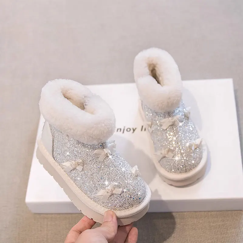 

2025 зимние детские модные зимние сапоги, утепленные детские сапоги с блестками, теплые плюшевые ботинки на мягкой подошве для маленьких девочек, зимние лыжные сапоги