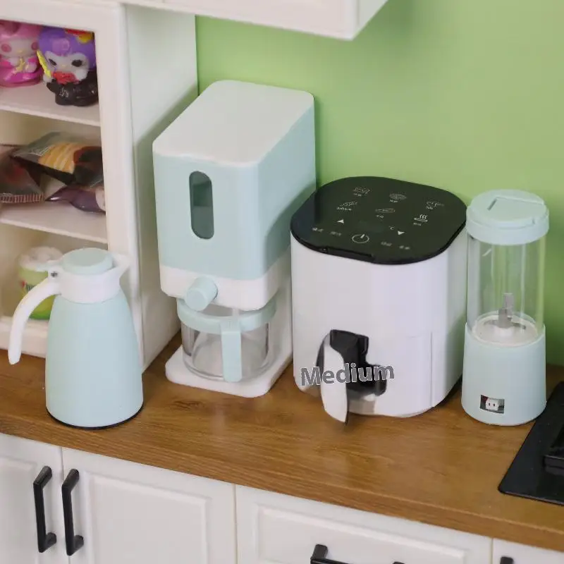 1 قطعة دمية مصغرة الهواء المقلاة محاكاة زجاجة ماء دافئ الأرز دلو عصارة الأجهزة دمية المطبخ حلية اكسسوارات