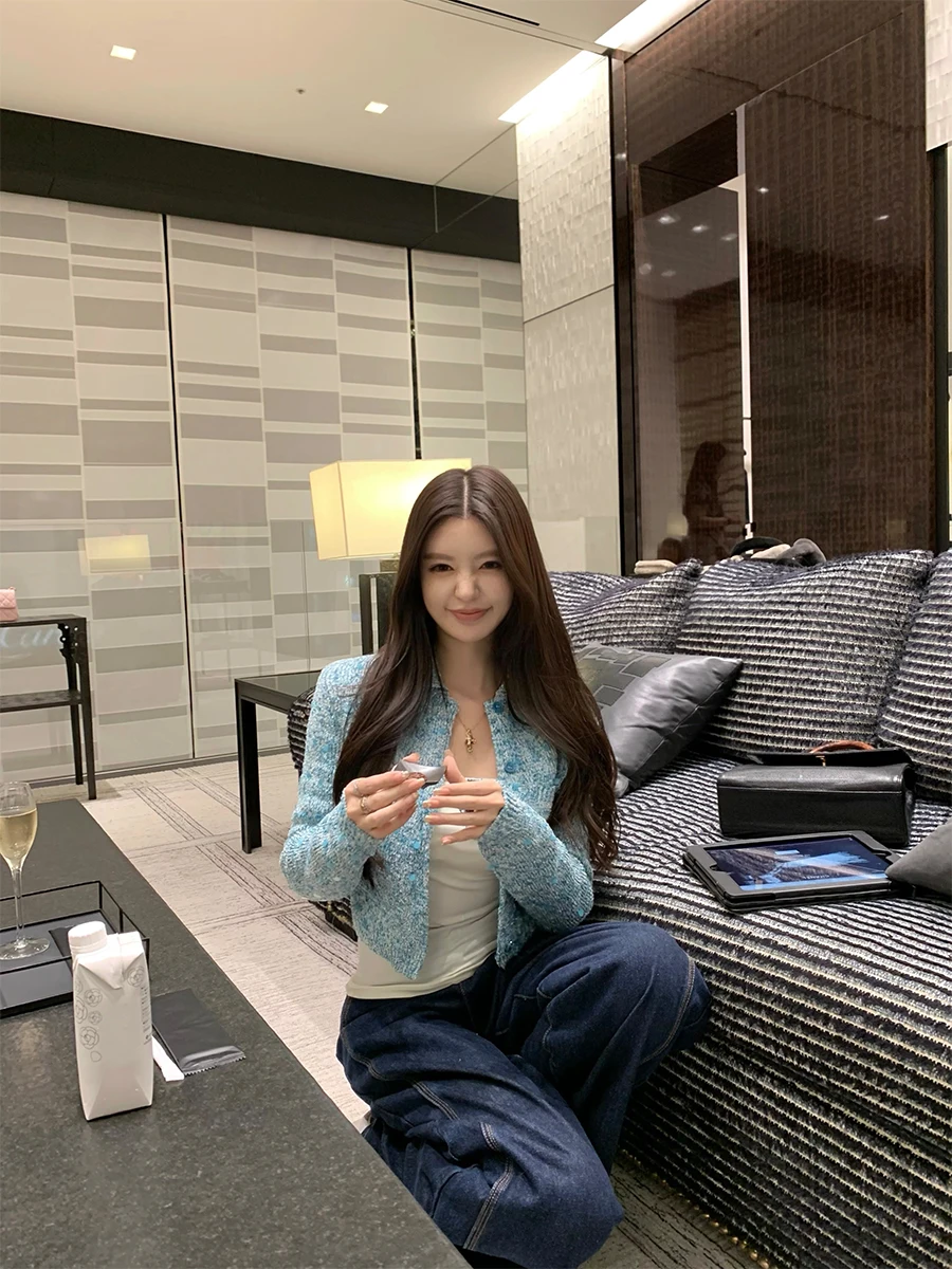 

Good Morning Fan Fan Knitted Pearl Me ort Straight Tube Outerwear Women's Autumn Elegance Heavy Industry Buttoned Cardigan