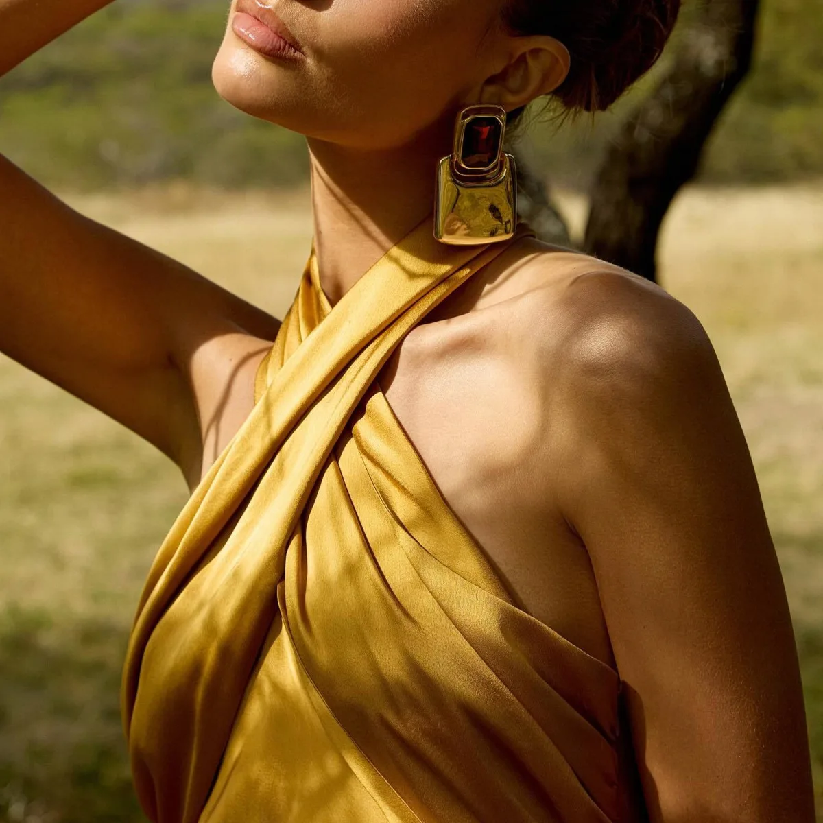 Kwtx popularidade elegante halter pescoço vestido longo de seda recorte designer luxo 2026 verão casual festa à noite maxi vestido aniversário