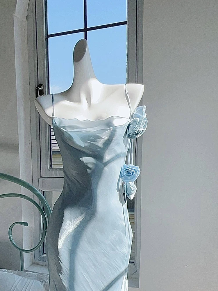 Robe élégante à bretelles spaghetti bleu glace pour femme, coupe couvertes, décoration rose, plissée, col bateau, irrégulière, Eage, robe de fête d'anniversaire