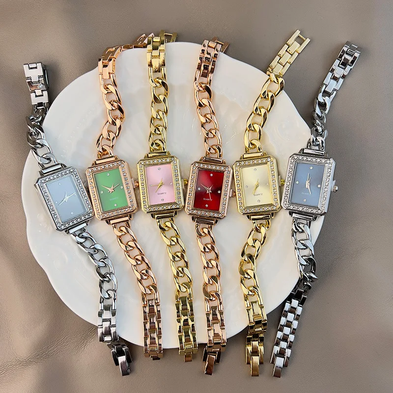 New Rhinestone Rectangular Dial Watch Luxury Chain Small Gold Quartz Wristwatches Fashion Simple Design Girls Clock Gift Relojes