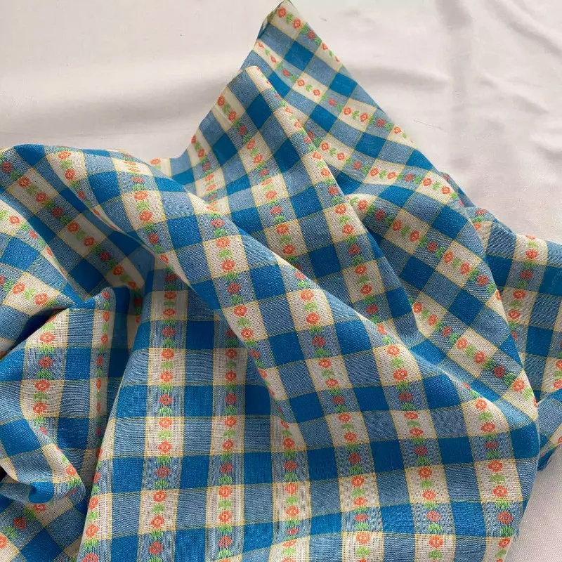 

Small fresh blue and white plaid exquisite weaving and embroidery small flower polyester cotton clothing fabric DIY, 145x50cm