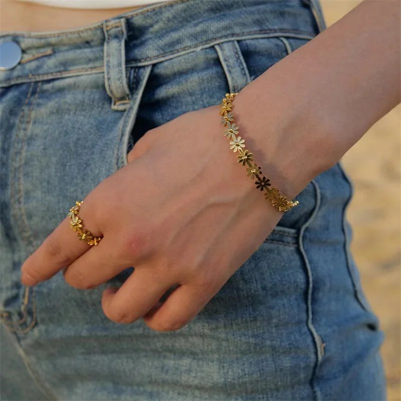 EILIECK 316L Edelstahl Goldfarben Blumen-Herz Halskette Armband Ohrringe Set für Damen Trendiger Wasserdichter Schmuckset Geschenk – Detail 10
