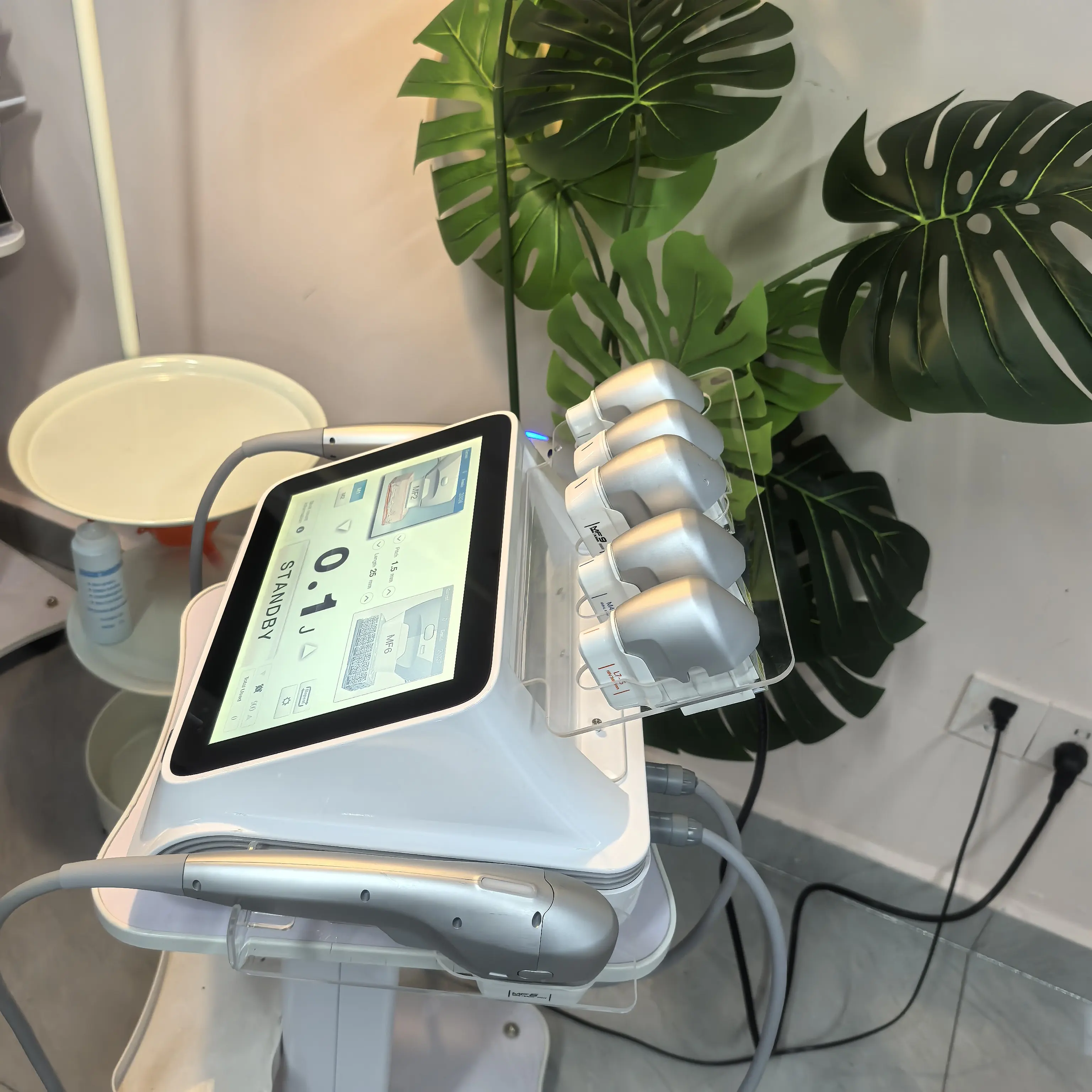 Professionelles 7D Beauty SPA-Gerät zur Körperstraffung, Fettverbrennung, Hautstraffung, Schlankheitsförderung und V-Form-Straffung - Schönheitsgerät HOT