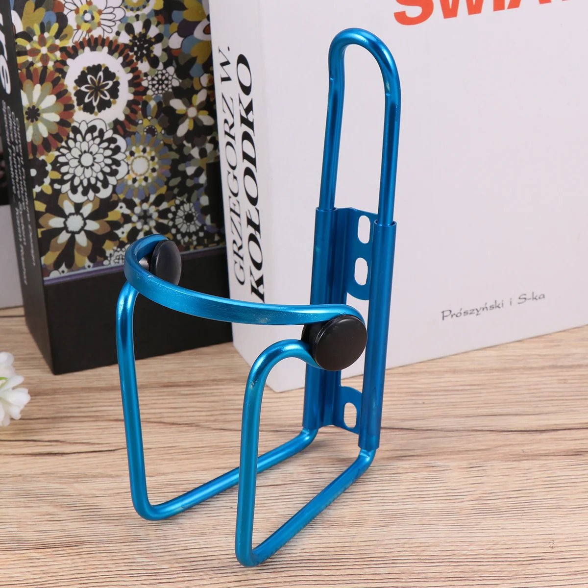 

Universal Fit Aluminum Alloy Bicycle Water Bottle Holder Cage For Bike Motorcycle Scooter Durable Lightweight Secure Carry Blue
