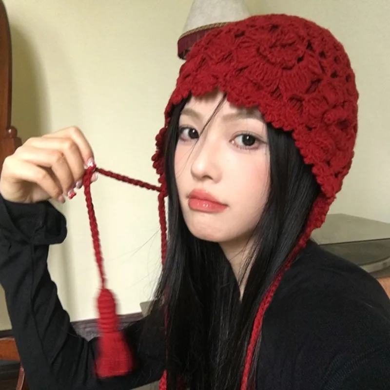 

Осенне-зимняя женская вязаная крючком пуловерная шапка в богемном стиле в стиле ретро с цветком, полая вязаная шапка, пуловер для путешествий, шляпа из пряжи