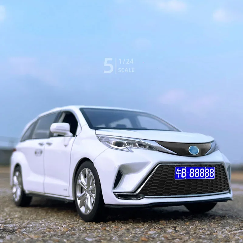 1:24 Sienna Granvia MPV Alloy Car Model Diecast Metal Toy Commercial Car Vehicles Model Sound and Light Simulation Children Gift